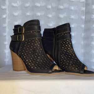 Black Chunk Heel Ankle Bootie